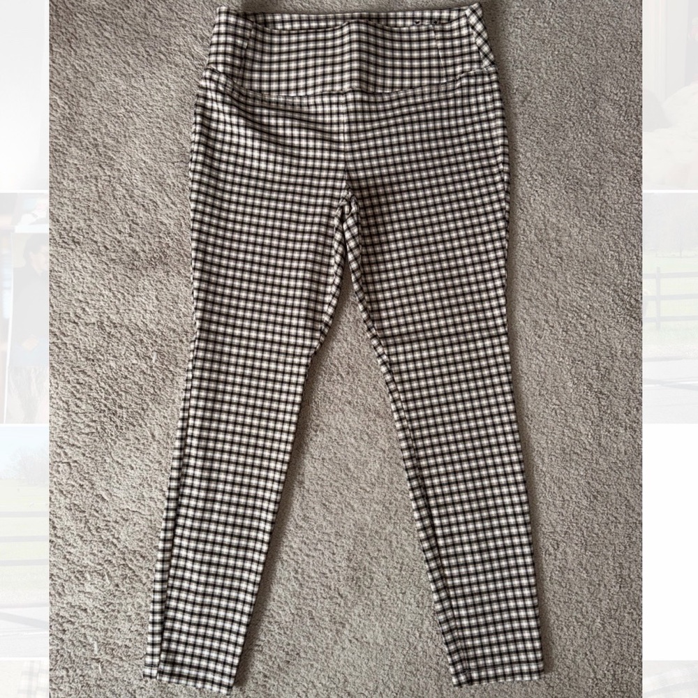 Worthington Black & White Check Skinny Pants